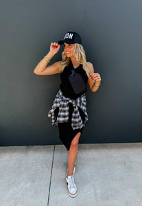 Livvy Sweater Dress: Black